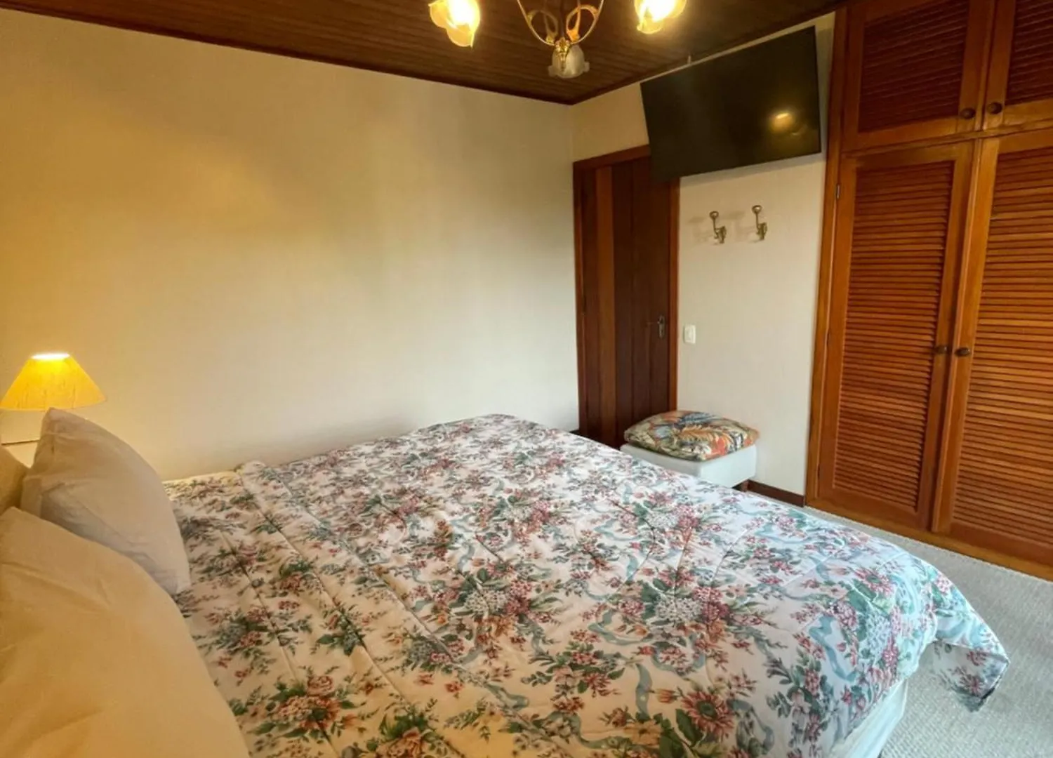 ベッド・アンド・ブレックファスト Suites Panorama Campos do Jordão