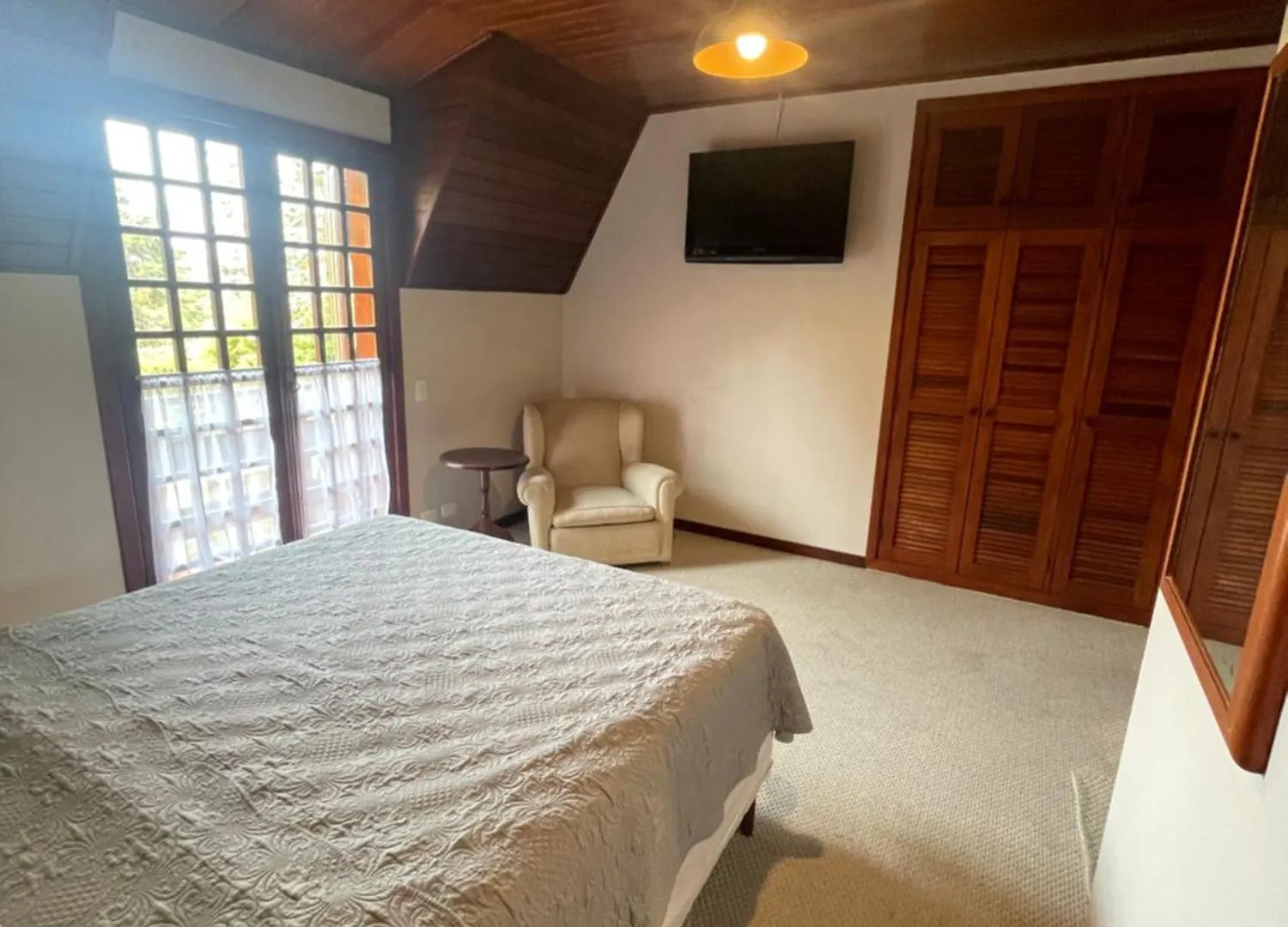 ベッド・アンド・ブレックファスト Suites Panorama Campos do Jordão